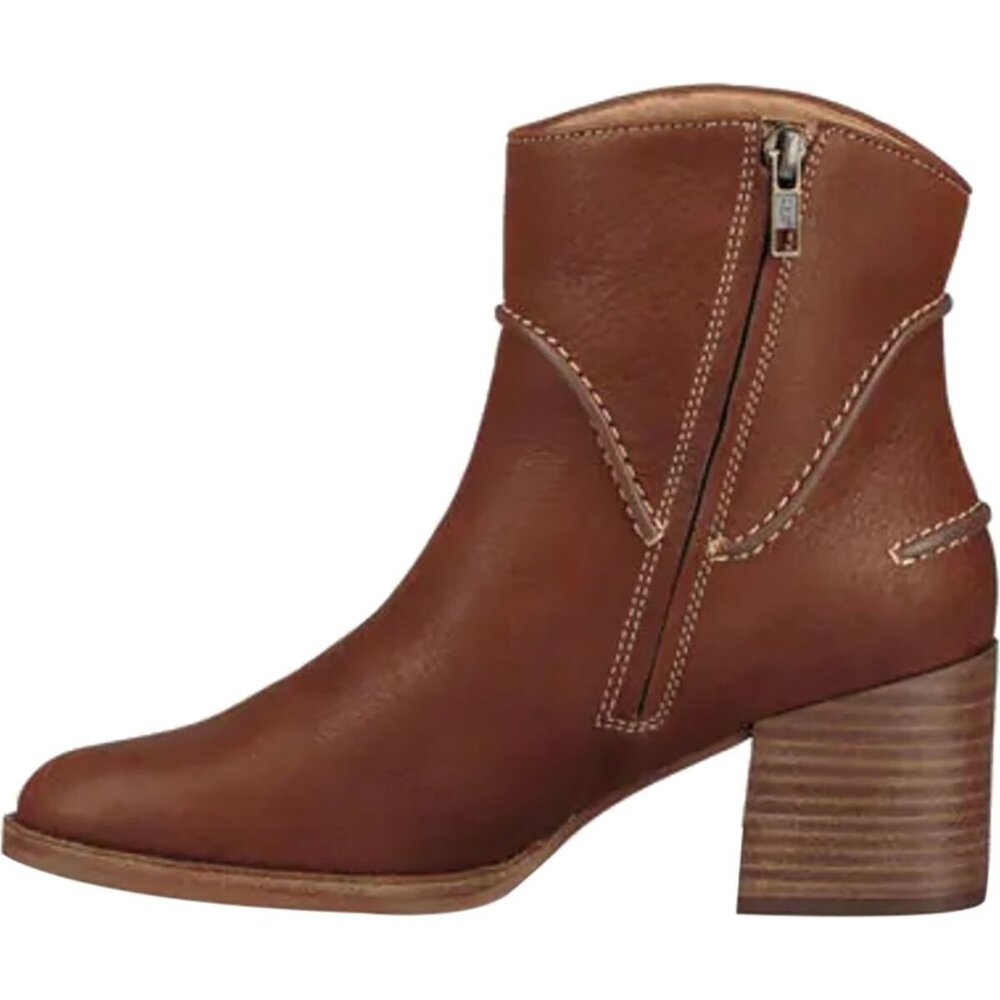 Ugg Women's Annie Boot - Size 8 - image 4